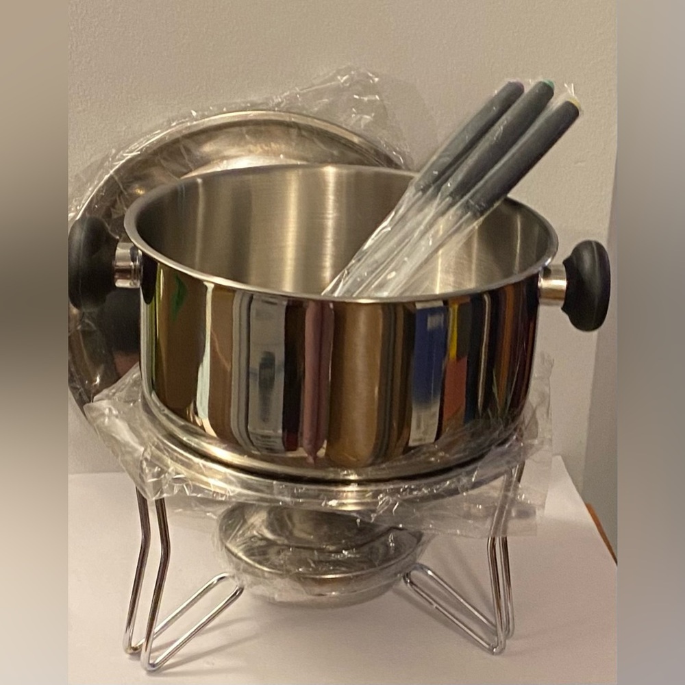 NEW 10 piece stainless steel Fondue Set